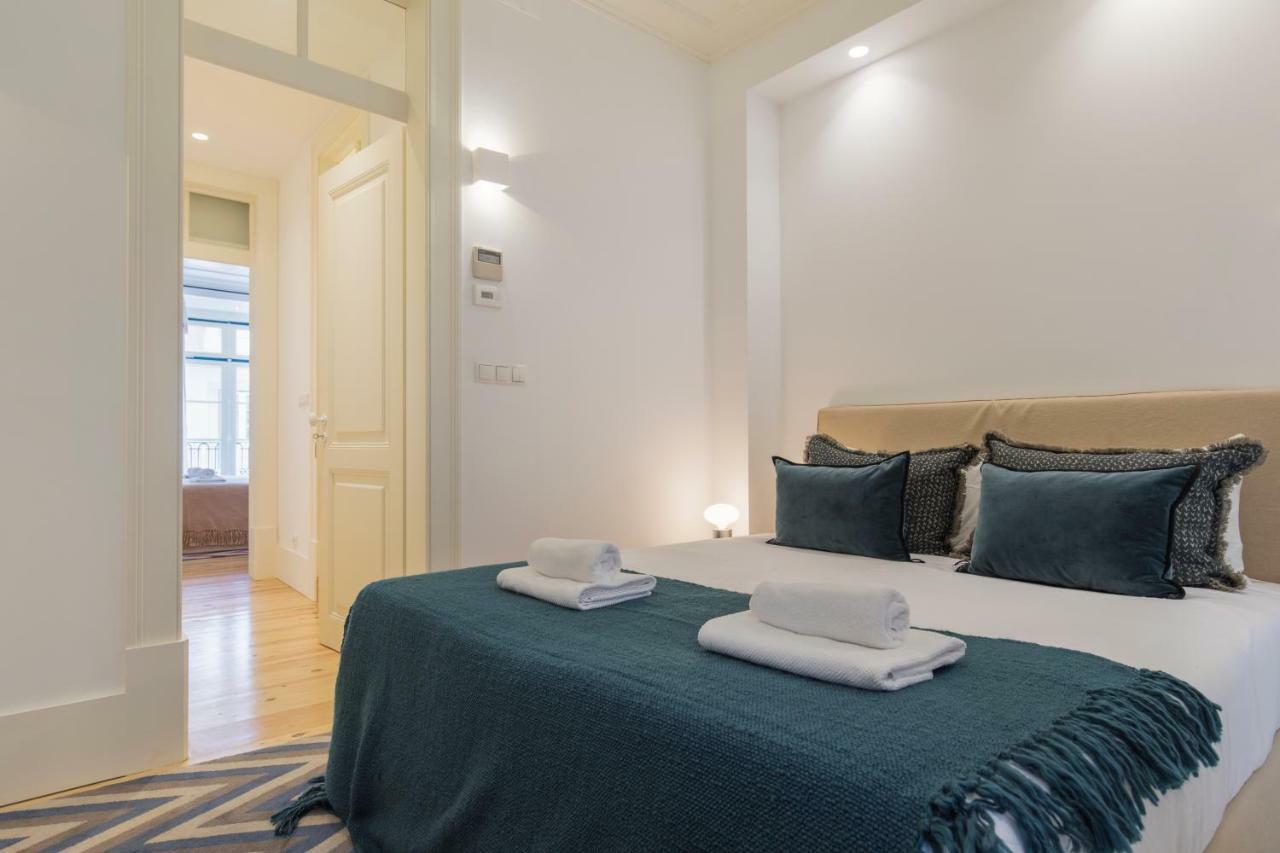 Charming 2 Bedroom Apartment In Baixa Chiado Lisbona Esterno foto