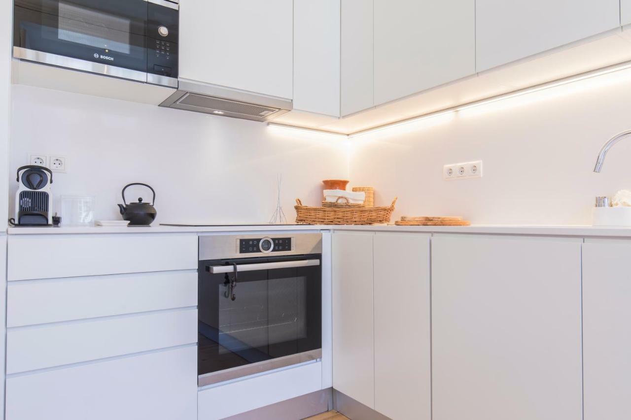 Charming 2 Bedroom Apartment In Baixa Chiado Lisbona Esterno foto