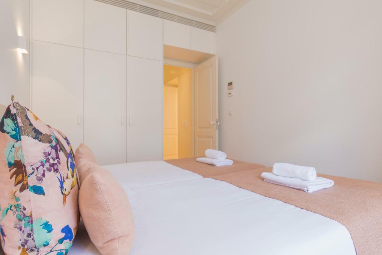 Charming 2 Bedroom Apartment In Baixa Chiado Lisbona Esterno foto
