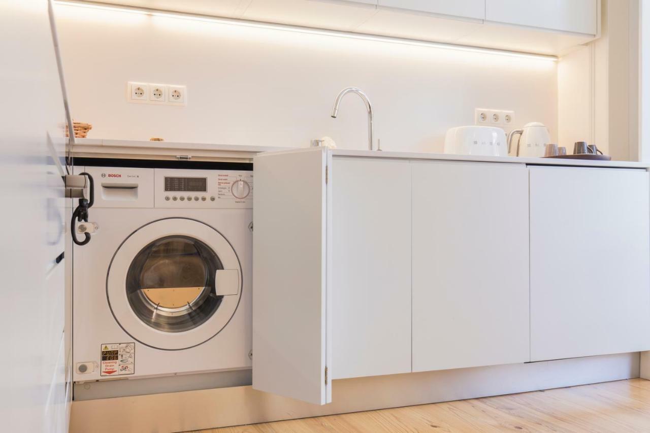 Charming 2 Bedroom Apartment In Baixa Chiado Lisbona Esterno foto