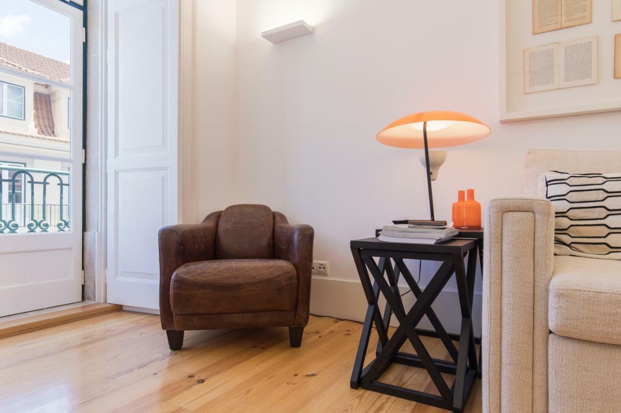 Charming 2 Bedroom Apartment In Baixa Chiado Lisbona Esterno foto
