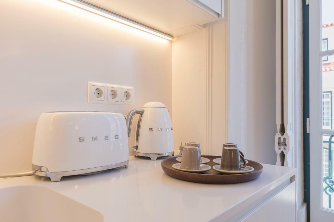 Charming 2 Bedroom Apartment In Baixa Chiado Lisbona Esterno foto
